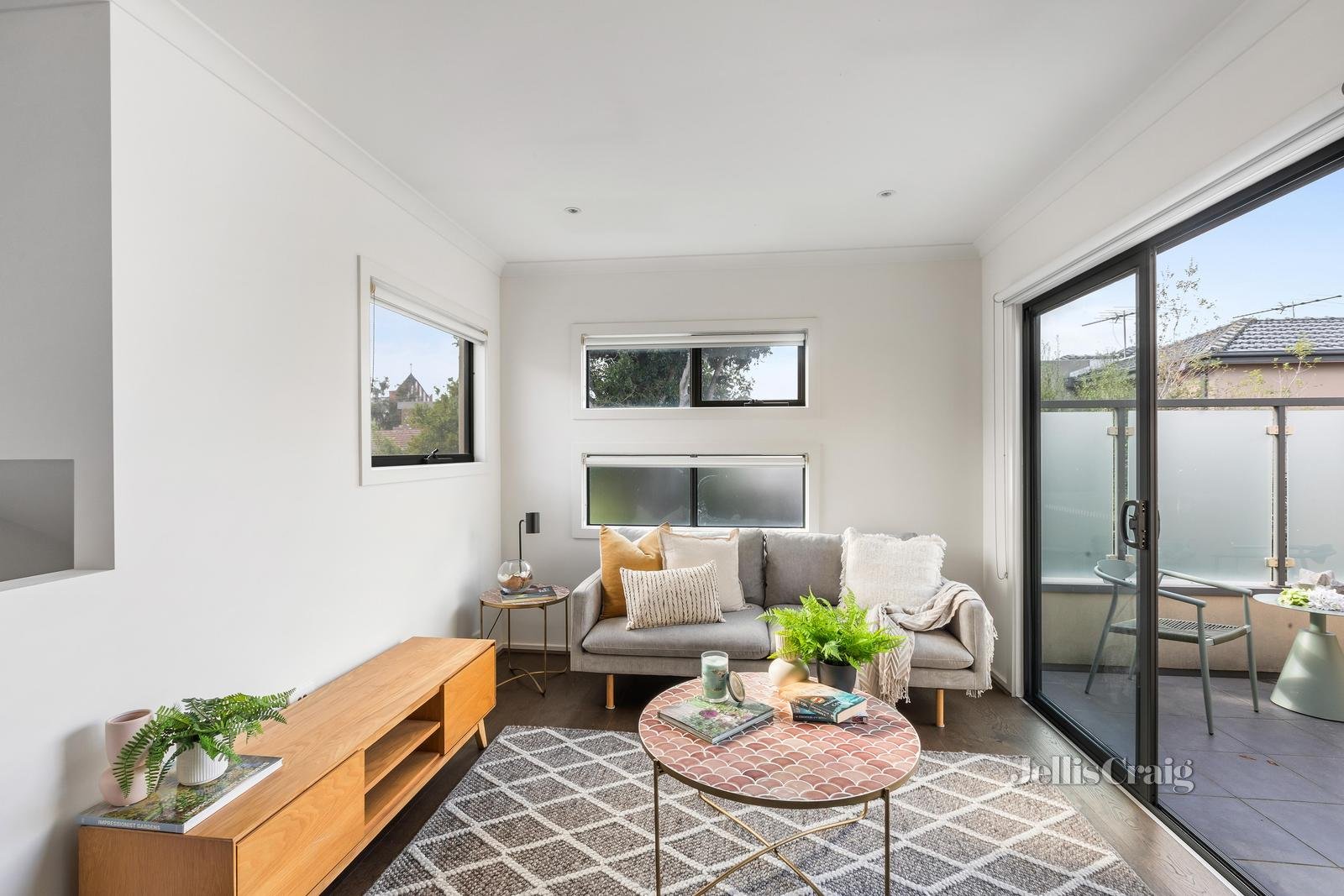 4/4 Hinton Road, Glen Huntly image 3