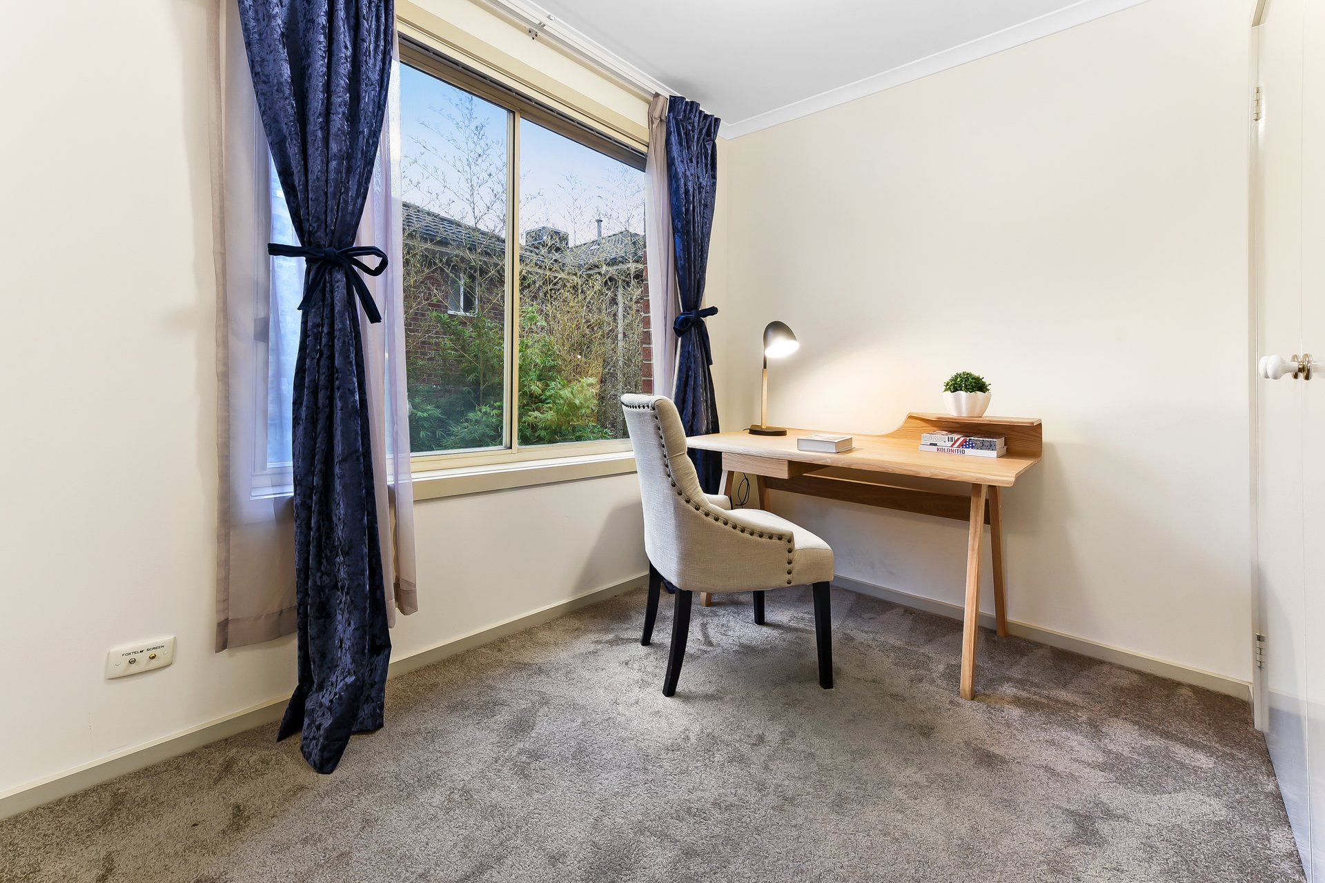 44 Kierens Way, Chadstone image 8