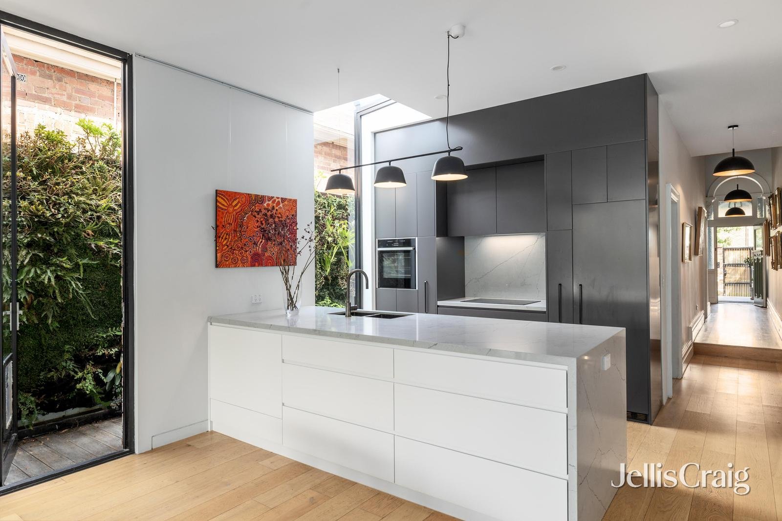 44 Kooyong Road, Armadale image 3