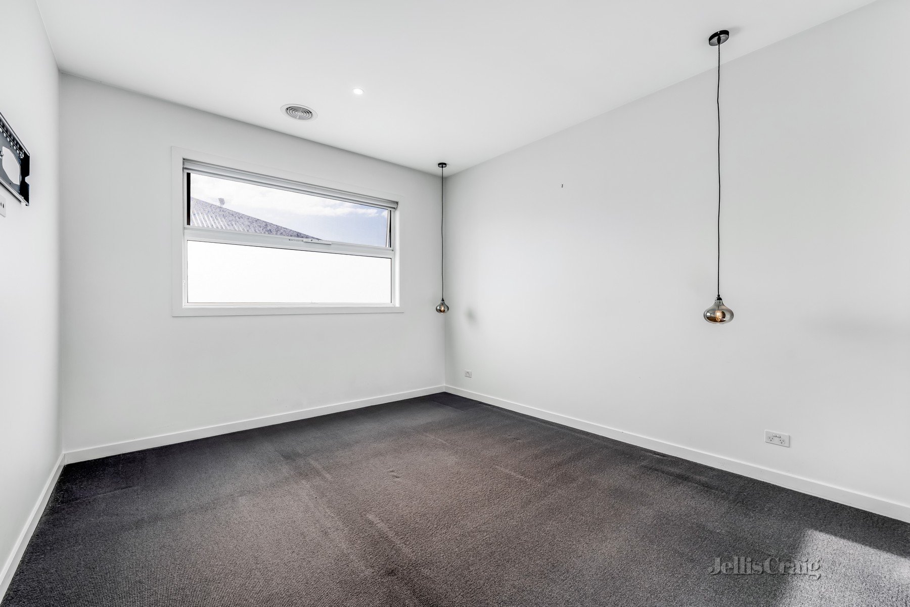 44 Lawson Street, Essendon image 6