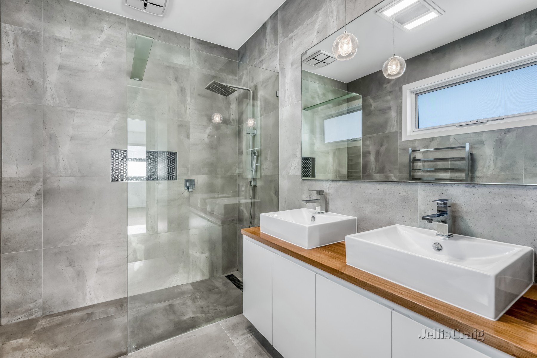 44 Lawson Street, Essendon image 7