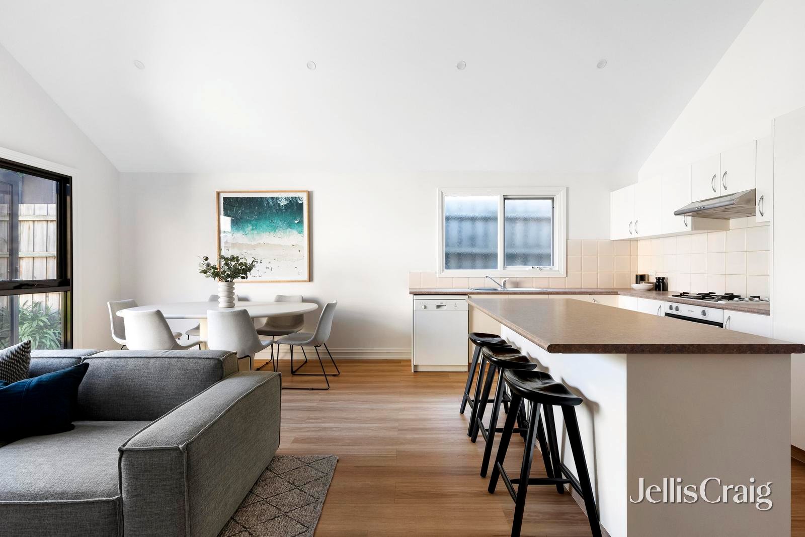 44 Leslie Street, Richmond image 3
