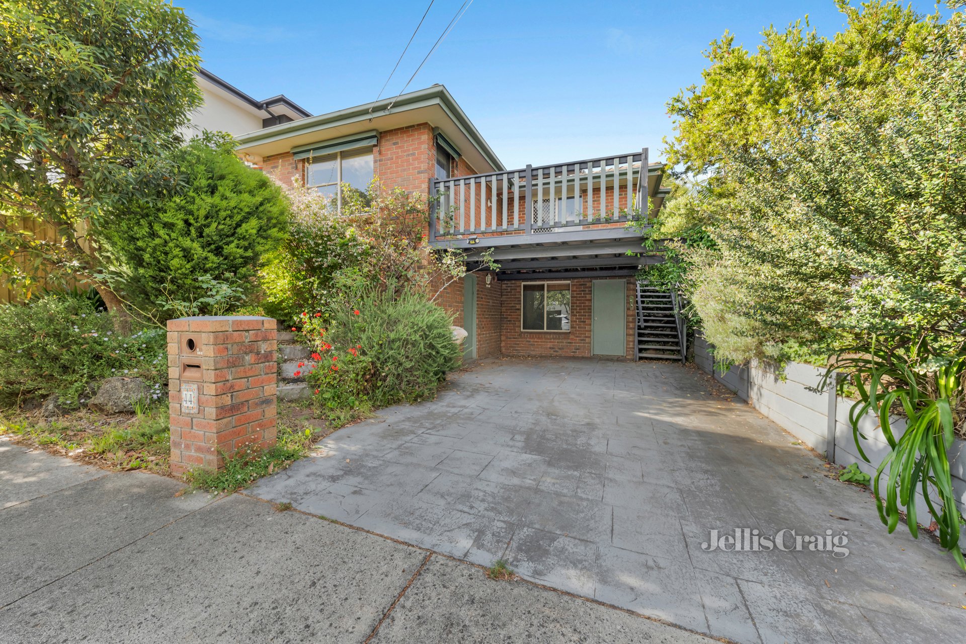 44 Leyland Road, Mount Waverley image 7