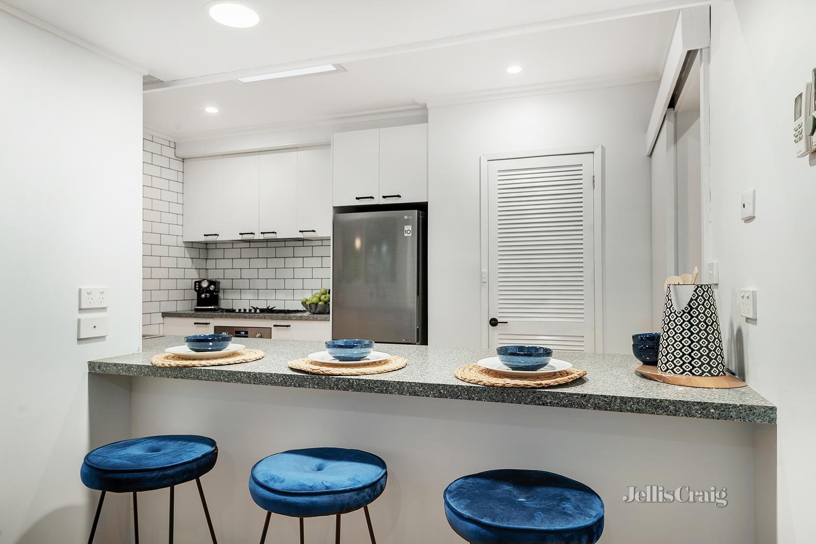 44 Margot Avenue, Doncaster image 5