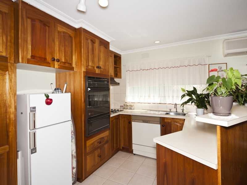 44 Nagle Drive, Belmont image 6