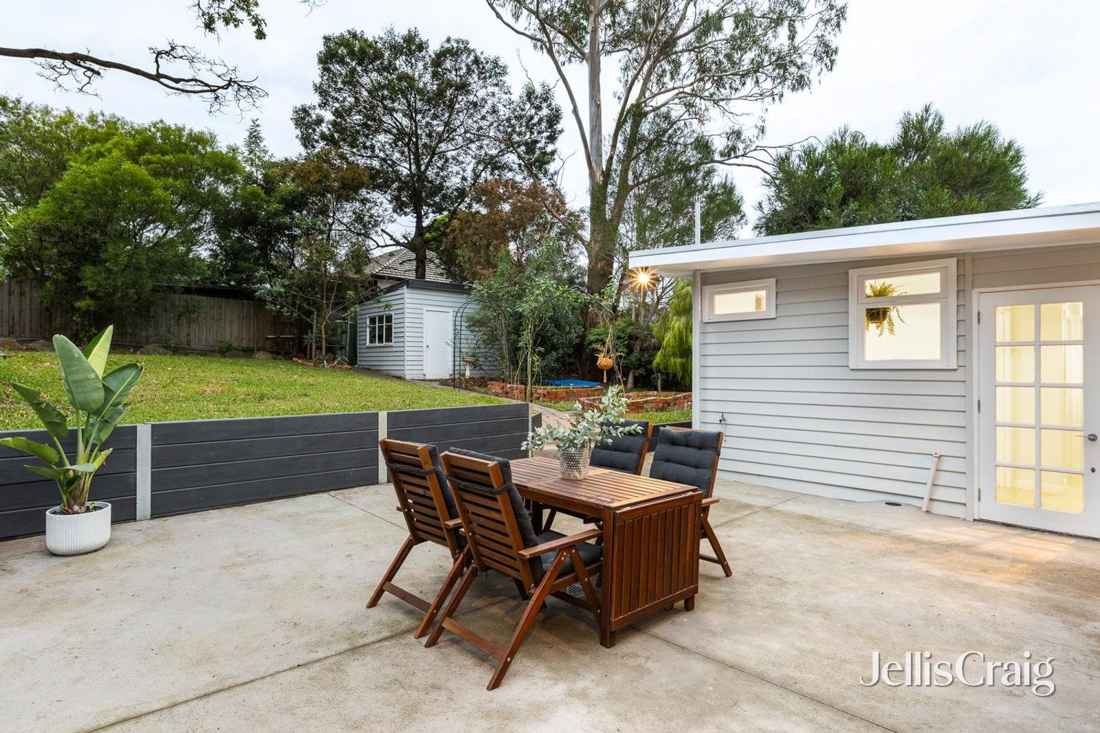 44 Nell Street, Greensborough image 18
