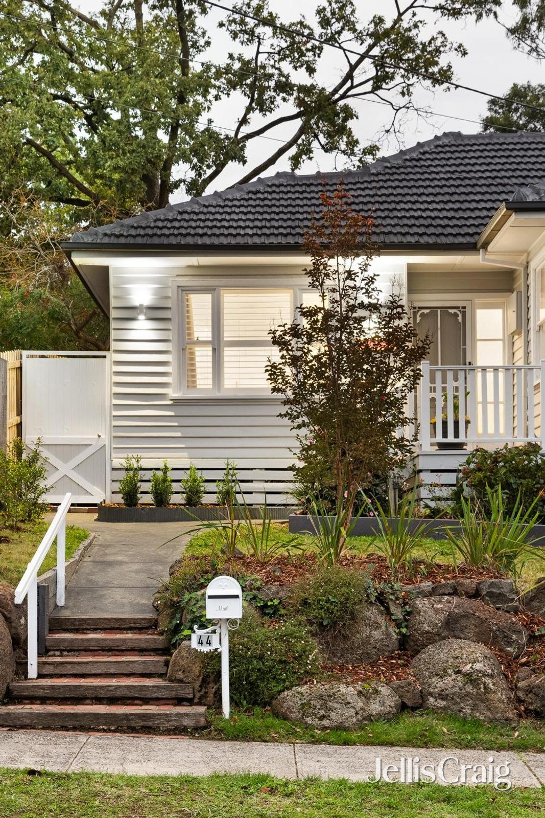 44 Nell Street, Greensborough image 19