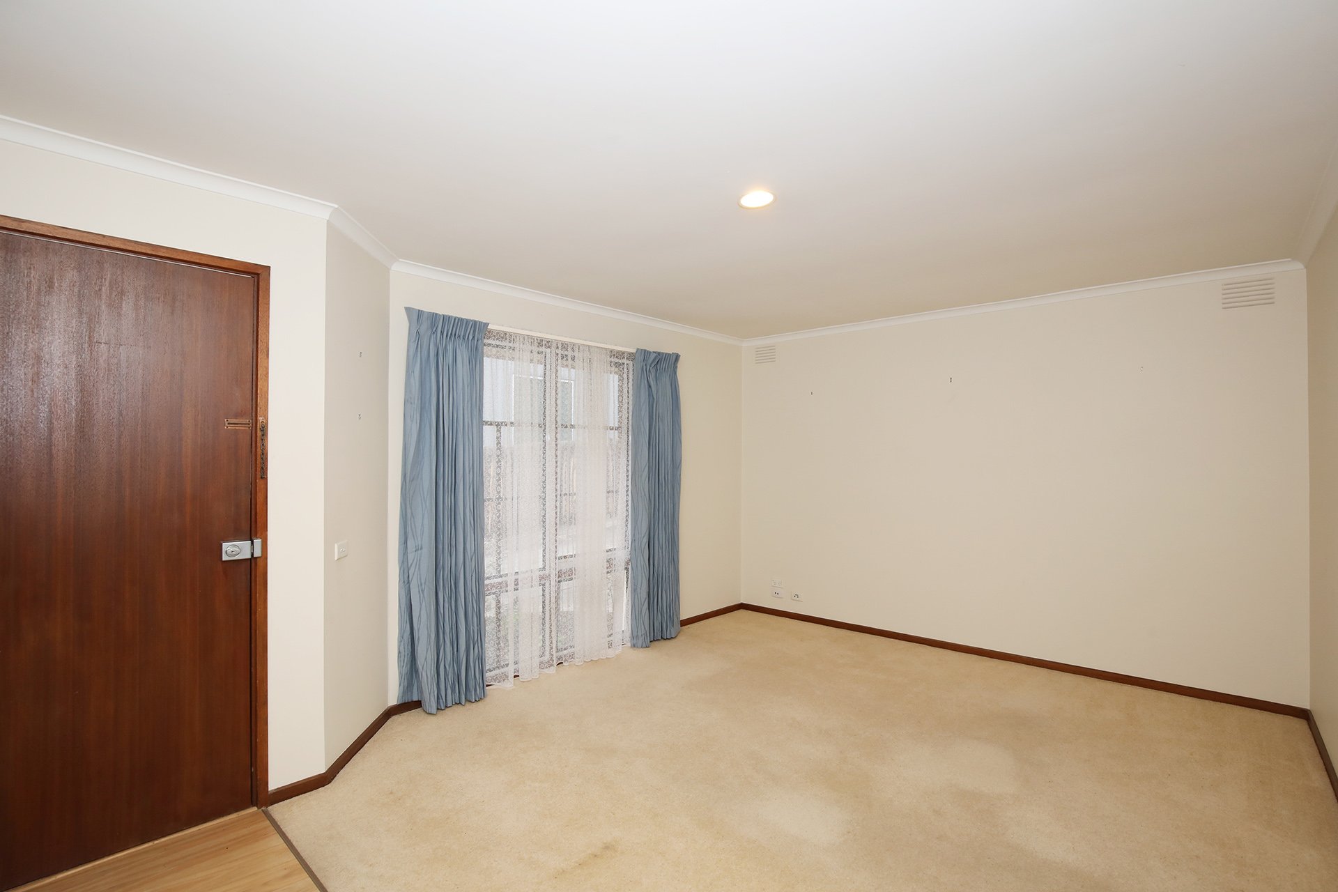 4/4 Nelson Street, Ringwood image 3