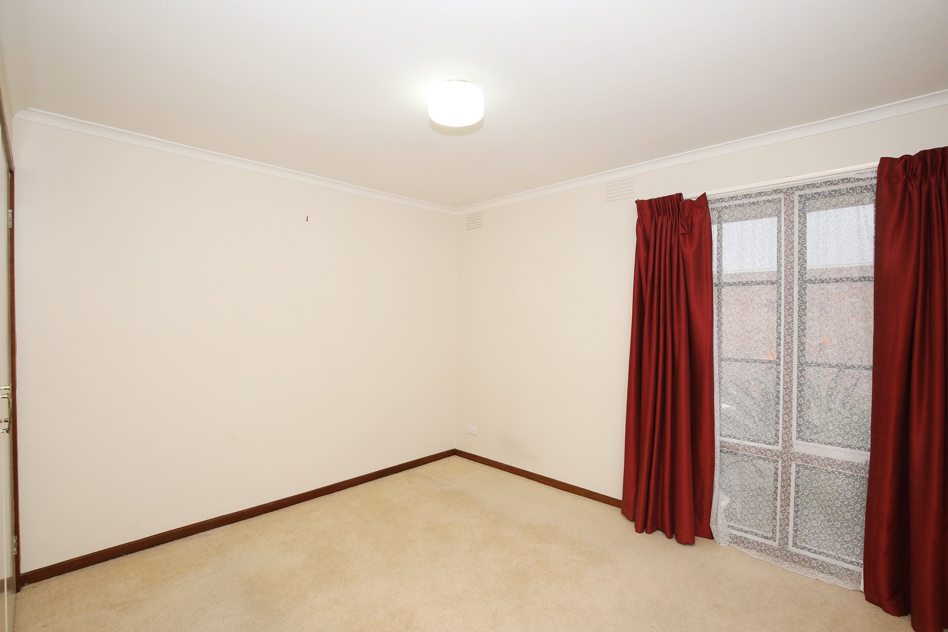 4/4 Nelson Street, Ringwood image 4
