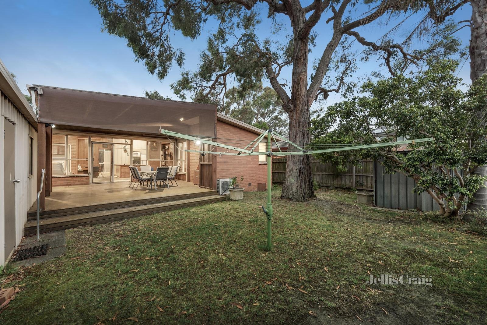 44 Newhaven Road, Burwood East image 12