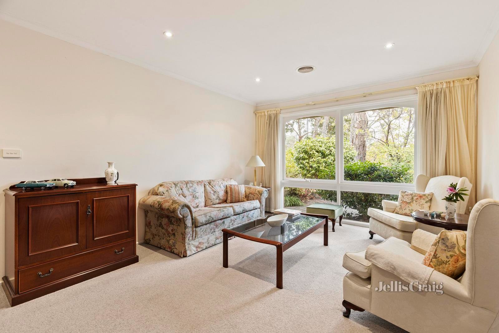 44 Park Hill Drive, Ringwood North image 2