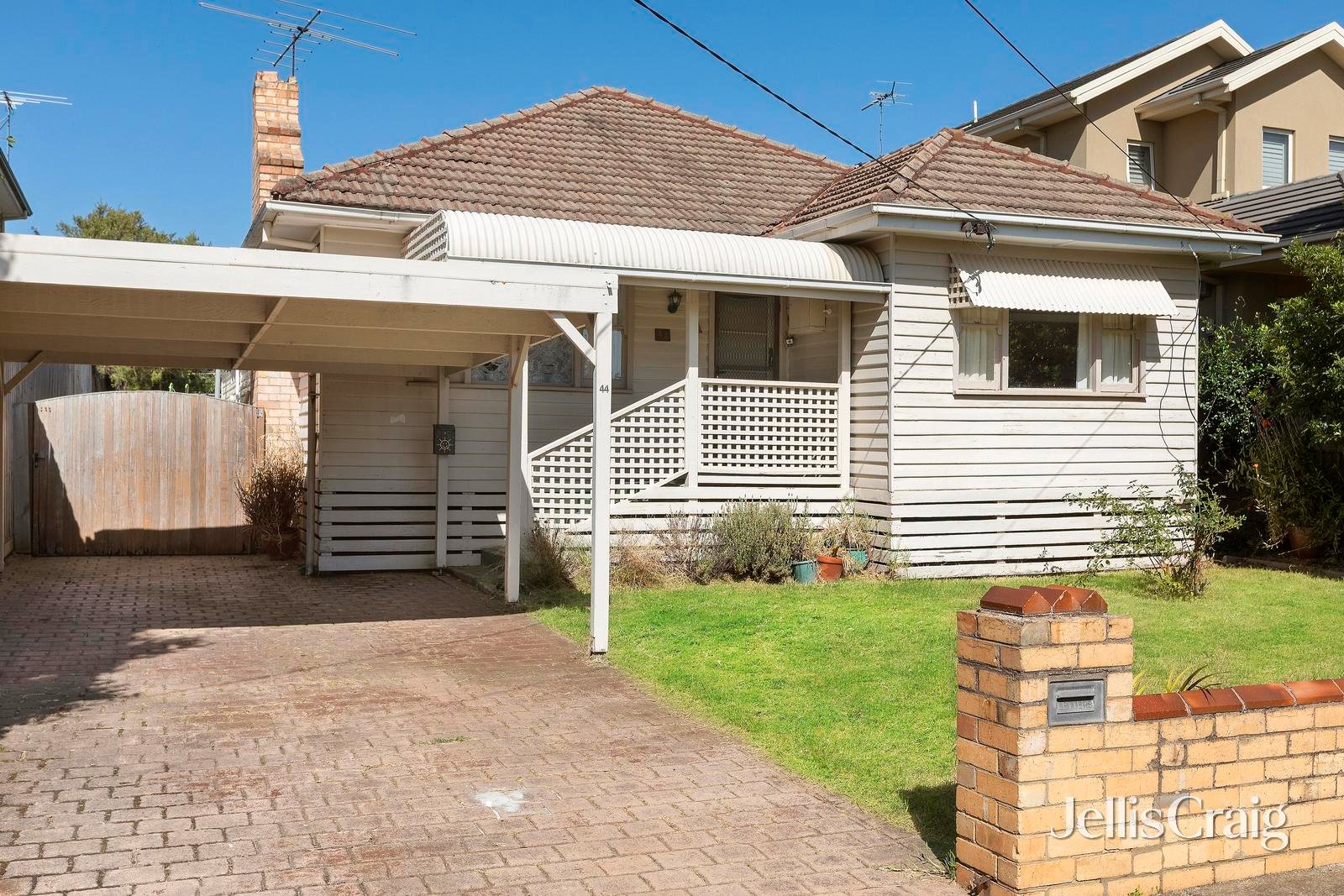 44 Price Street, Essendon image 2