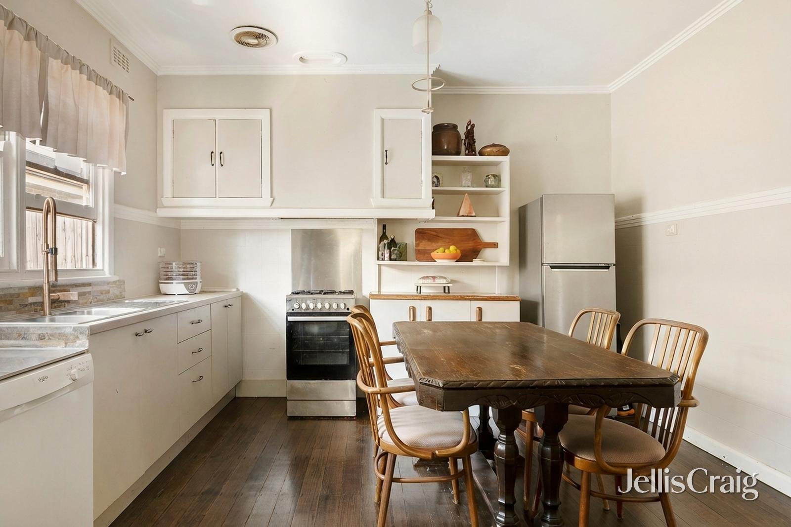 44 Price Street, Essendon image 4