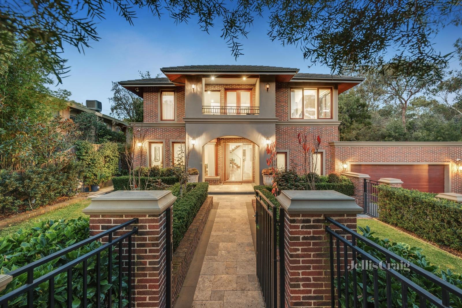 44 Regent Street, Mount Waverley image 1