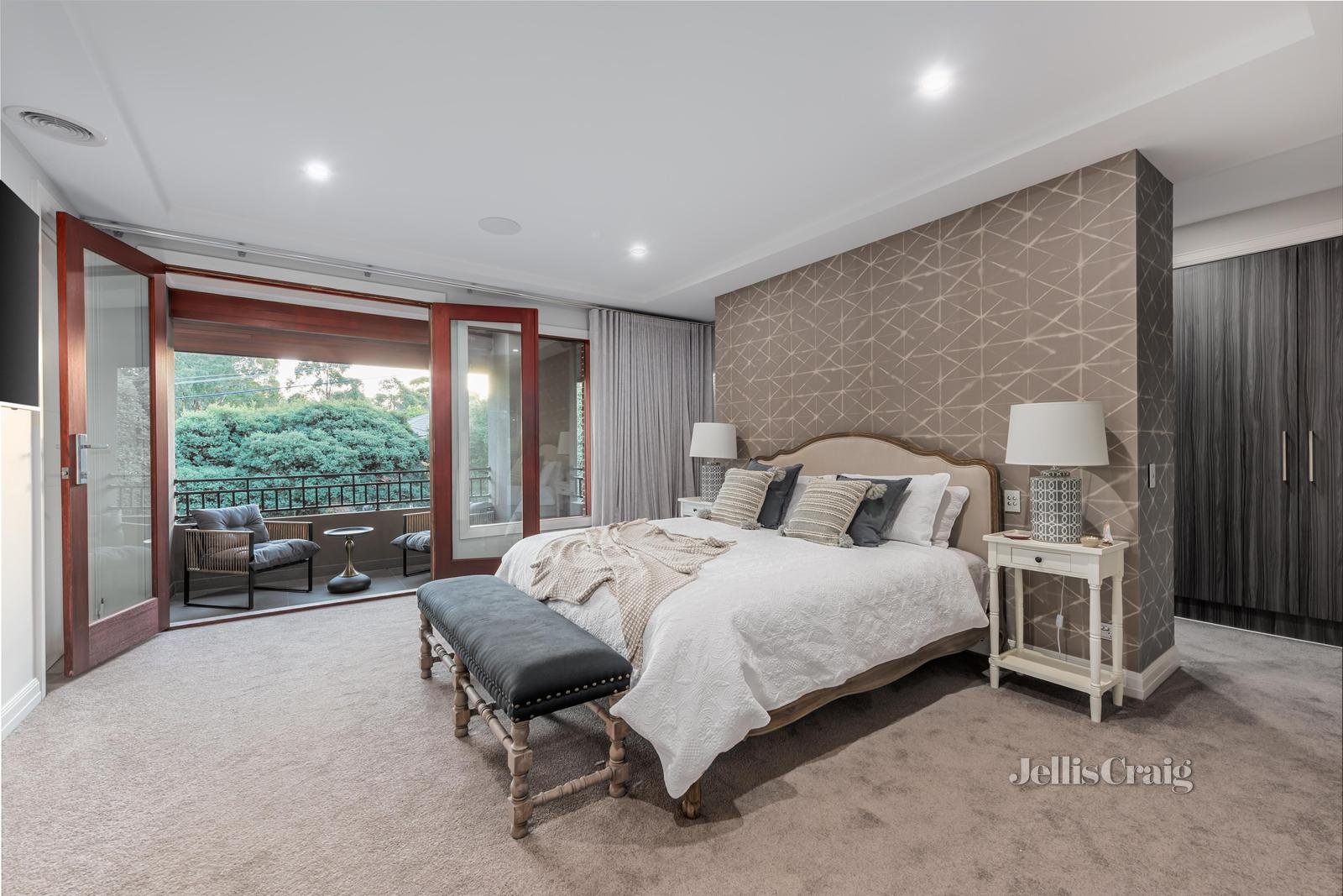 44 Regent Street, Mount Waverley image 11