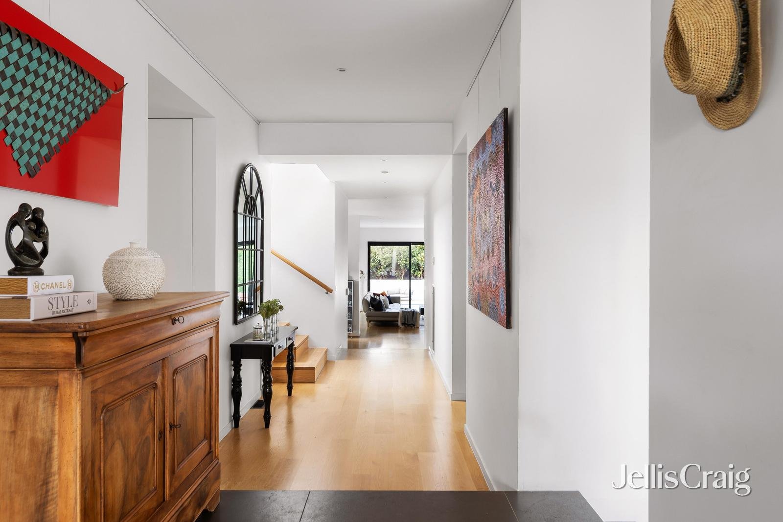 44 Rose Street, Mckinnon image 2