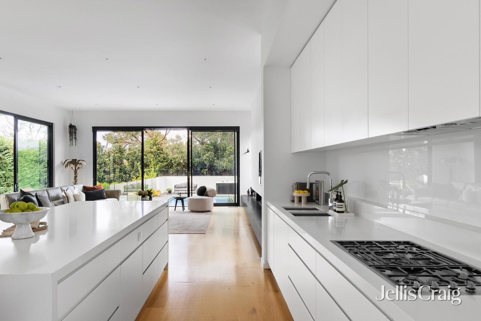 44 Rose Street, Mckinnon image 5