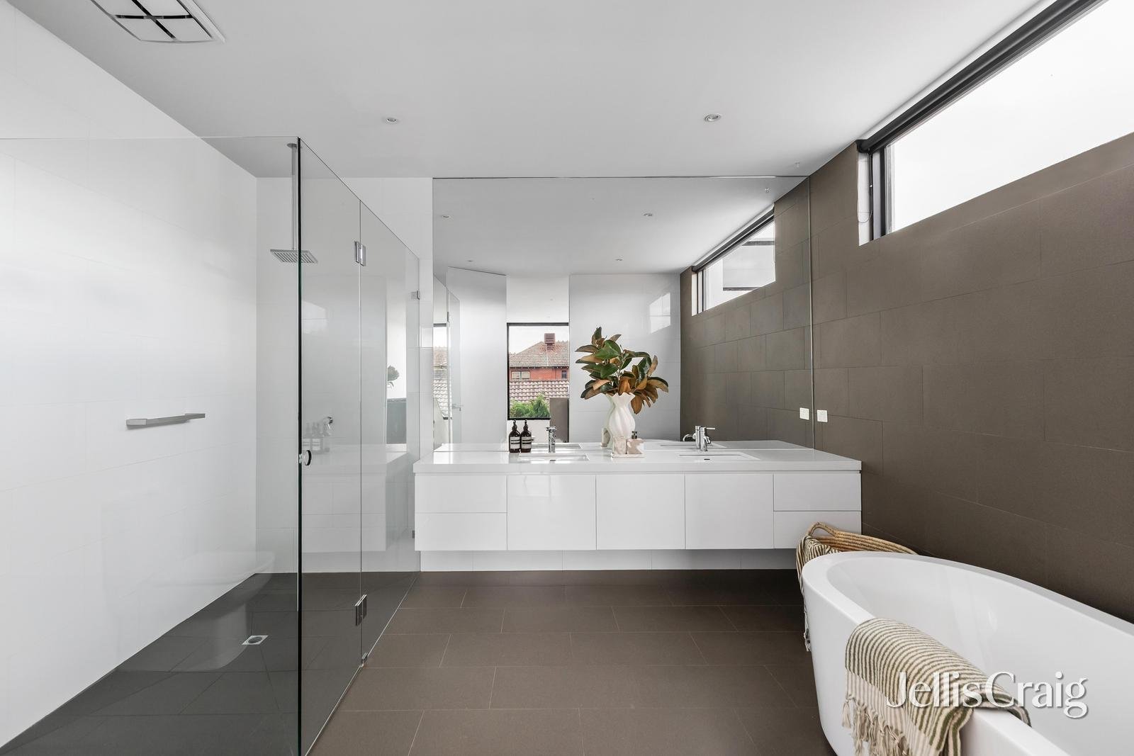 44 Rose Street, Mckinnon image 13