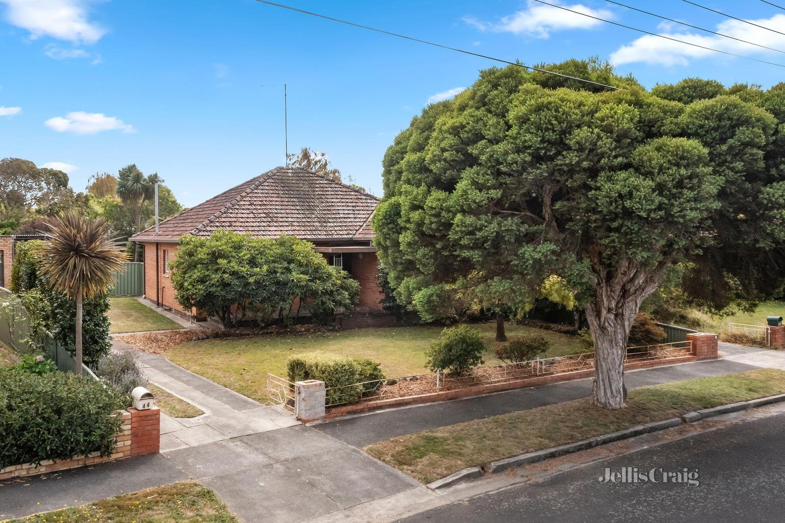 44 Salisbury Avenue, Newington image 17