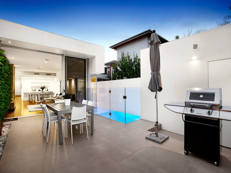 44 Spray Street, Elwood image 1