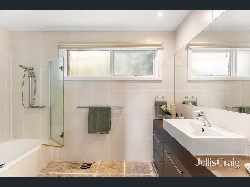 44 Stephensons Road, Mount&nbsp;Waverley image 9