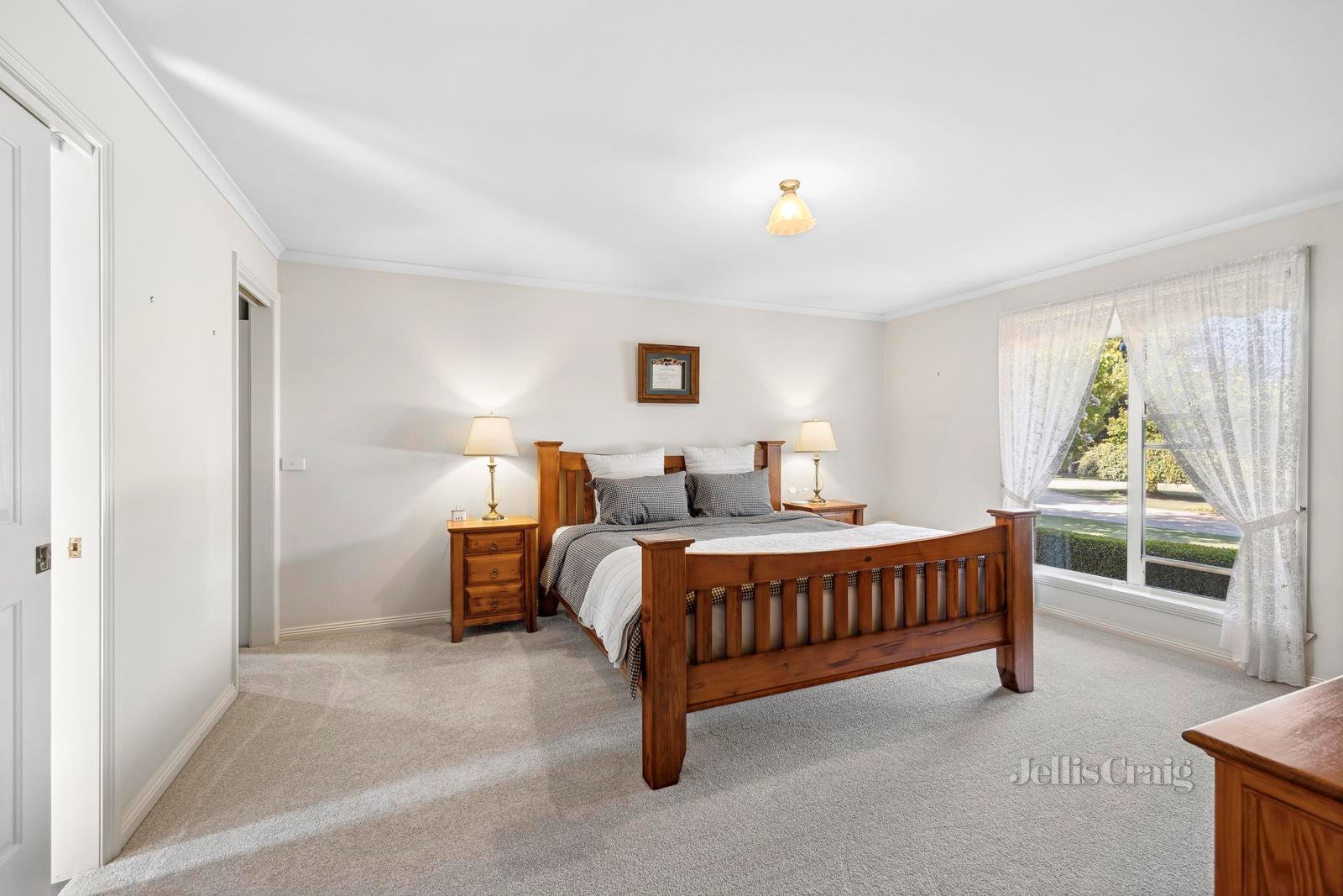 44 Tarrawarra Lane, Romsey image 13