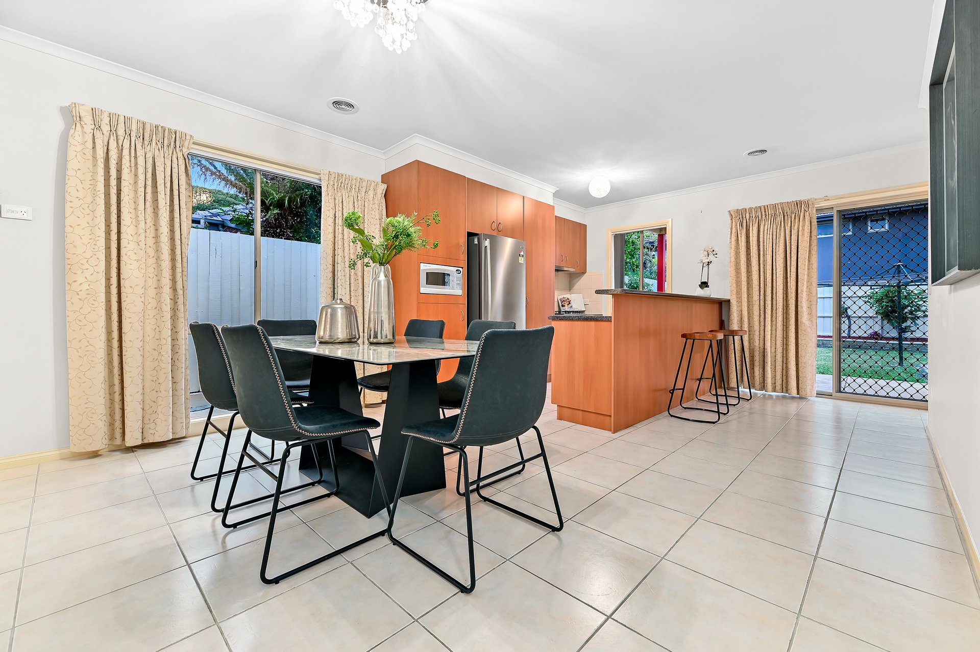 44 Toolambool Road, Carnegie image 6