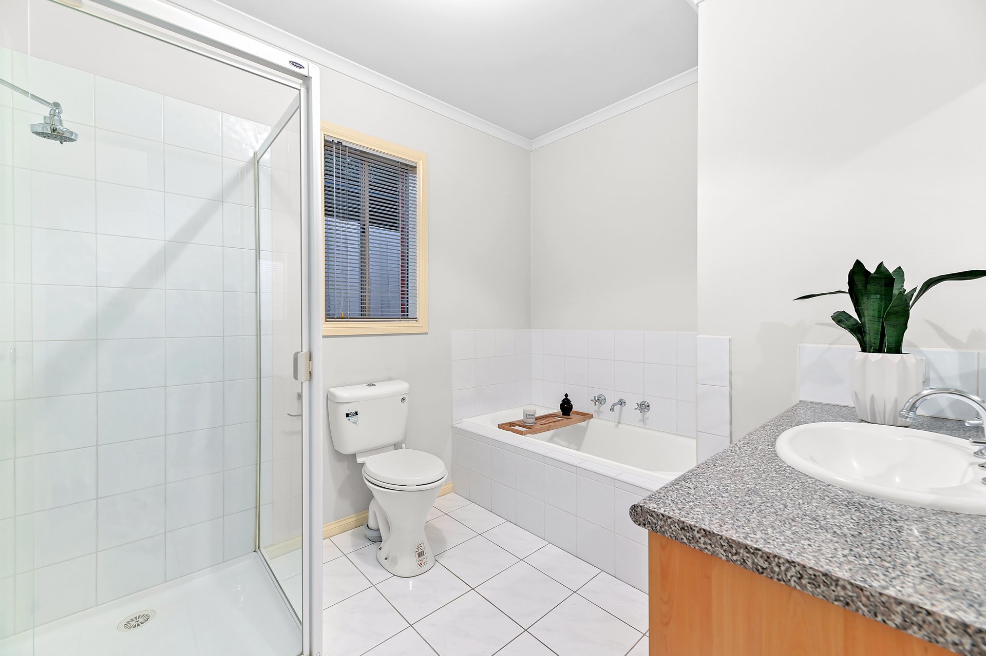 44 Toolambool Road, Carnegie image 14