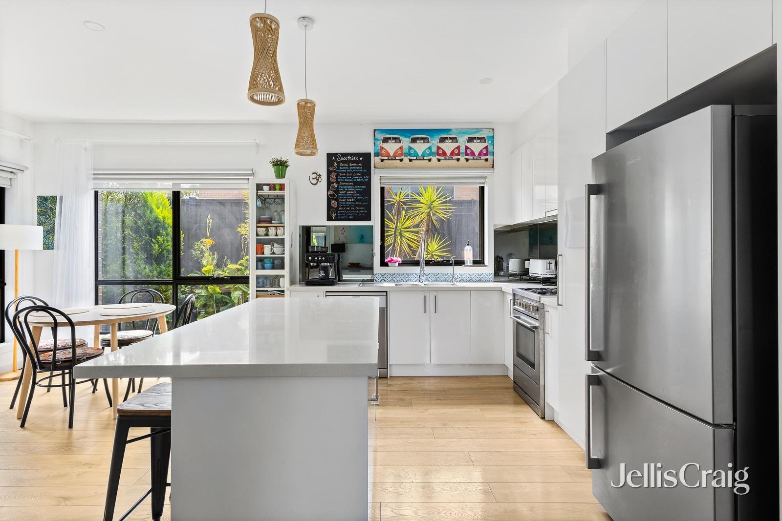 4/4 Truman Street, South&nbsp;Kingsville image 2