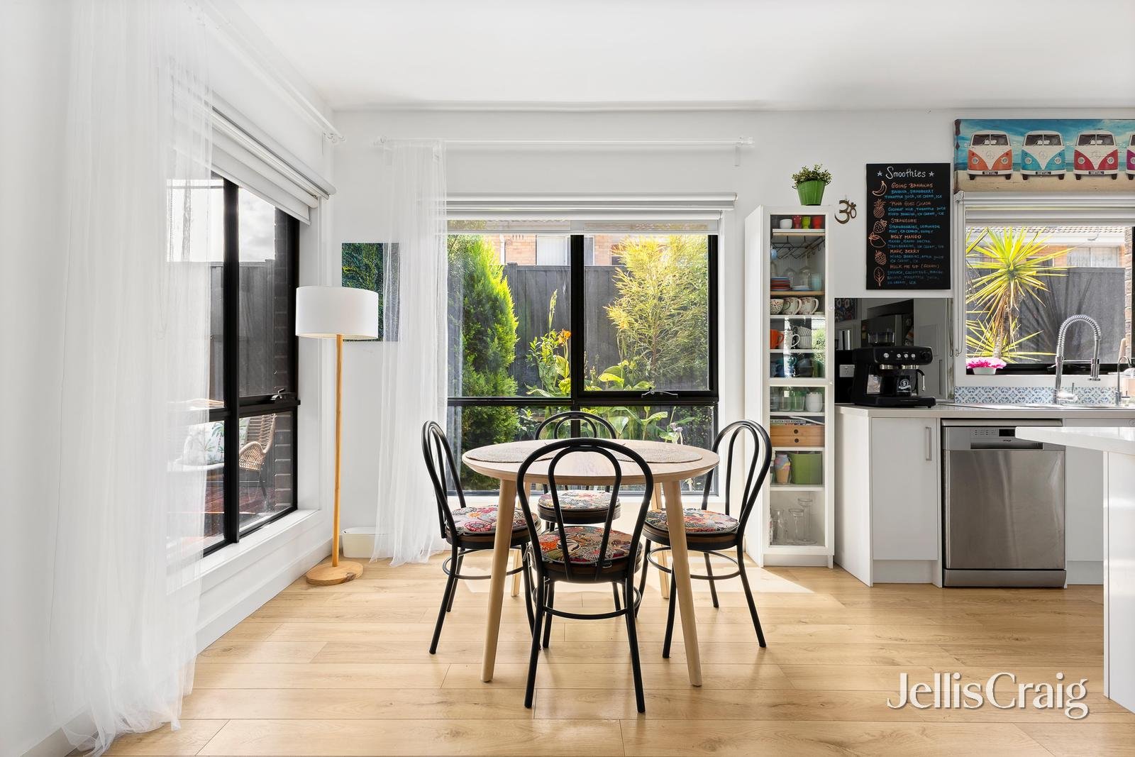 4/4 Truman Street, South&nbsp;Kingsville image 3