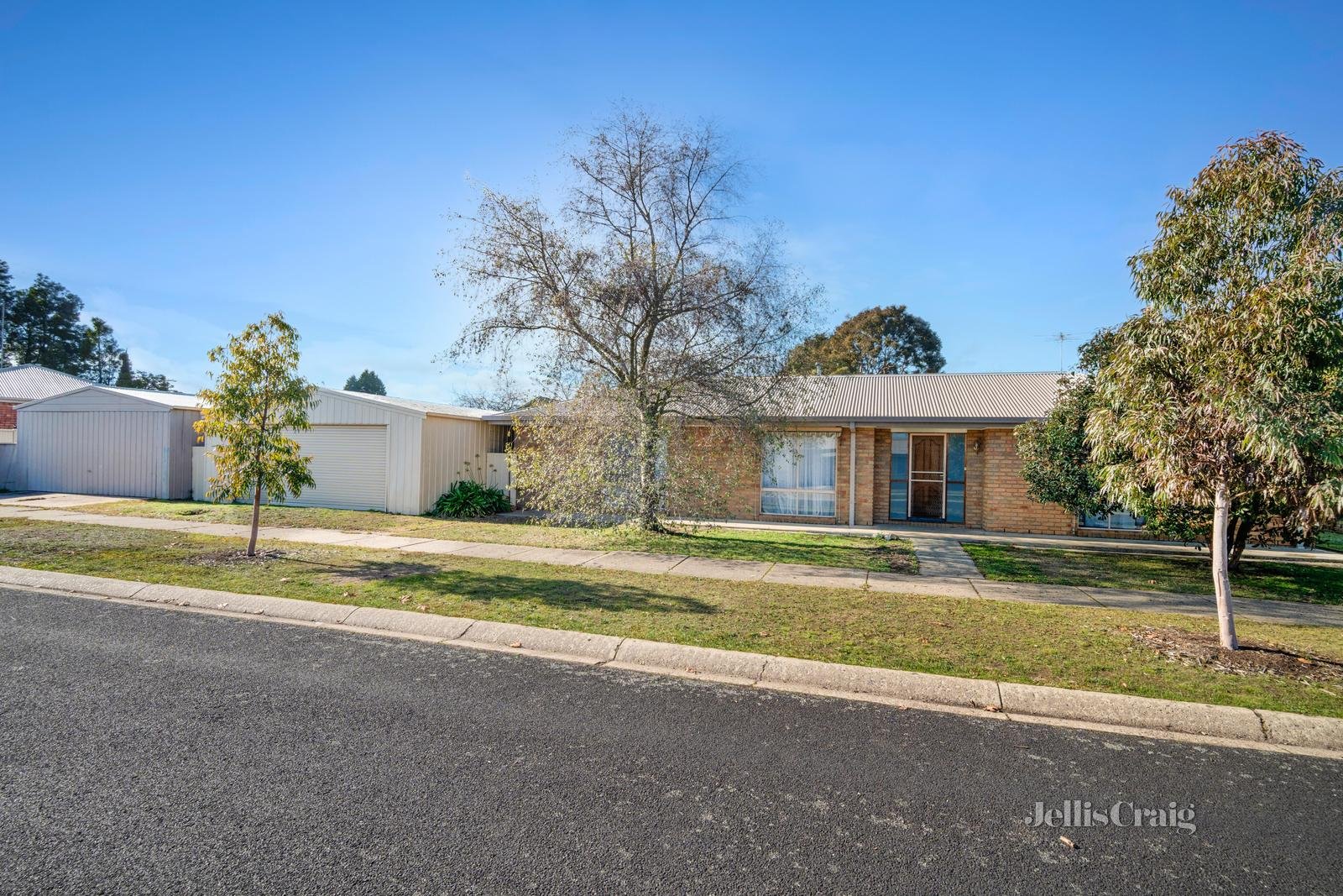 44 Vale Street, Sebastopol image 1