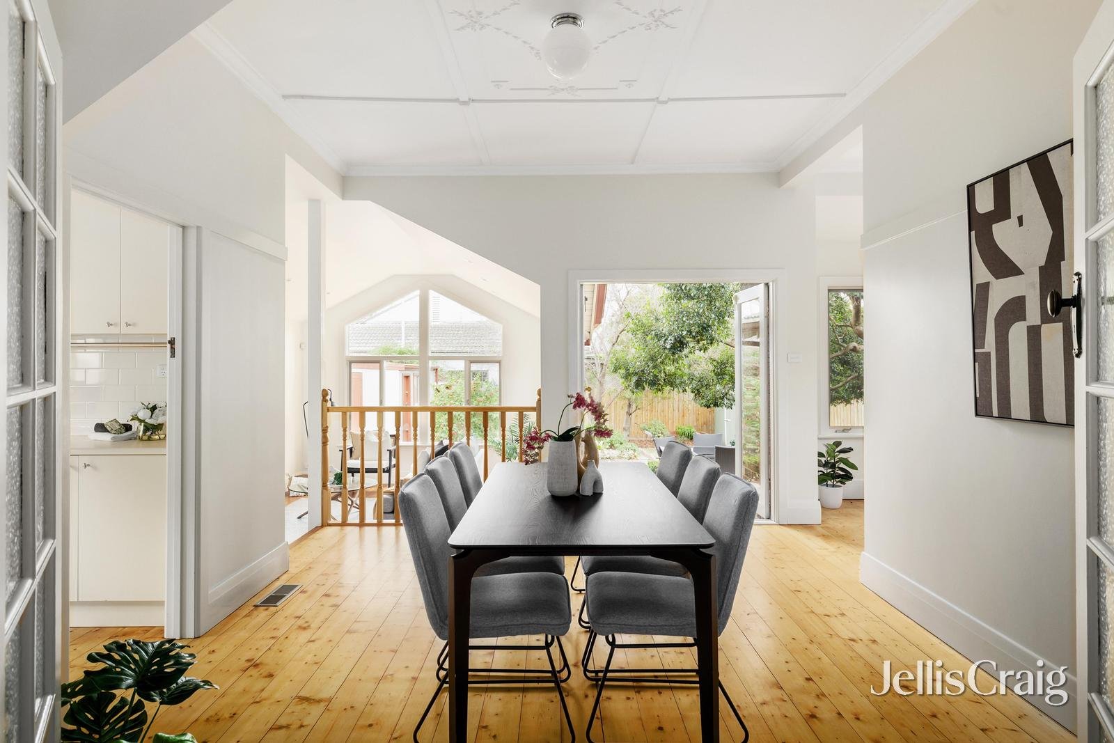 44 Waterdale Road, Ivanhoe image 3