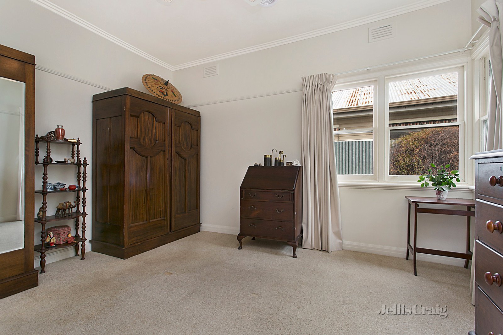 44 Wedge Street, Kyneton image 7