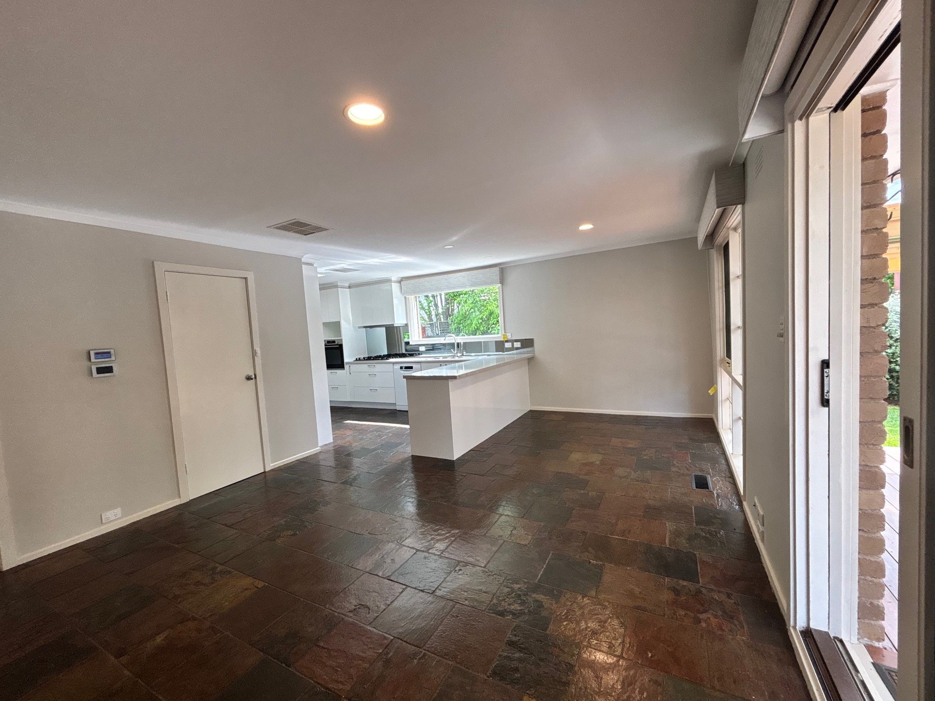 44 Woodlea Street, Doncaster East image 4