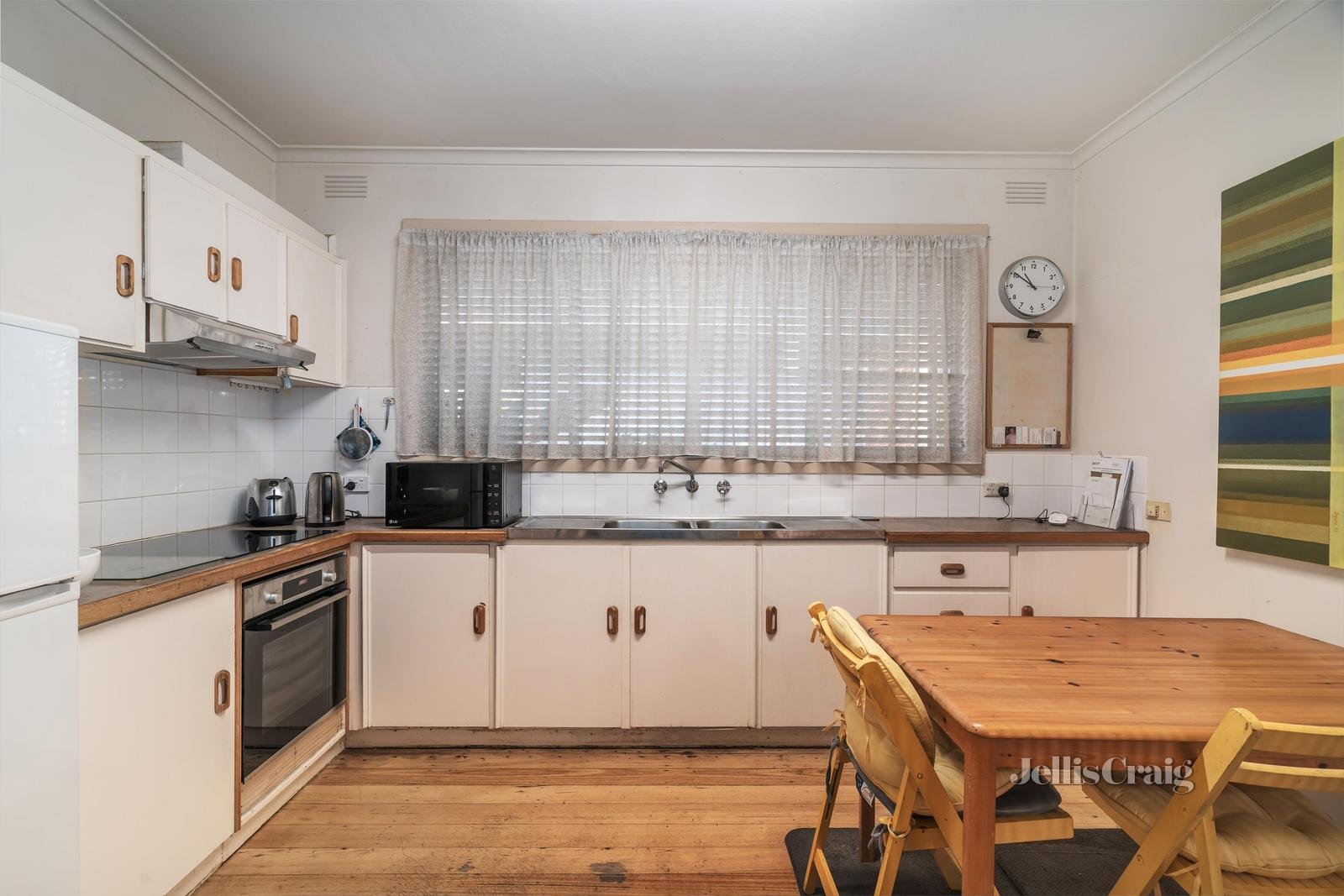 4/4 Wreford Road, Blackburn South image 3