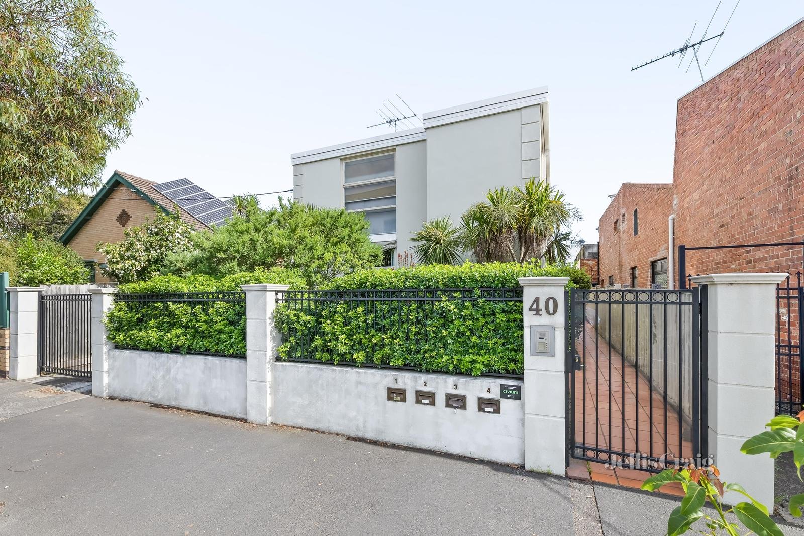 4/40 Brunswick Road, Brunswick East image 2