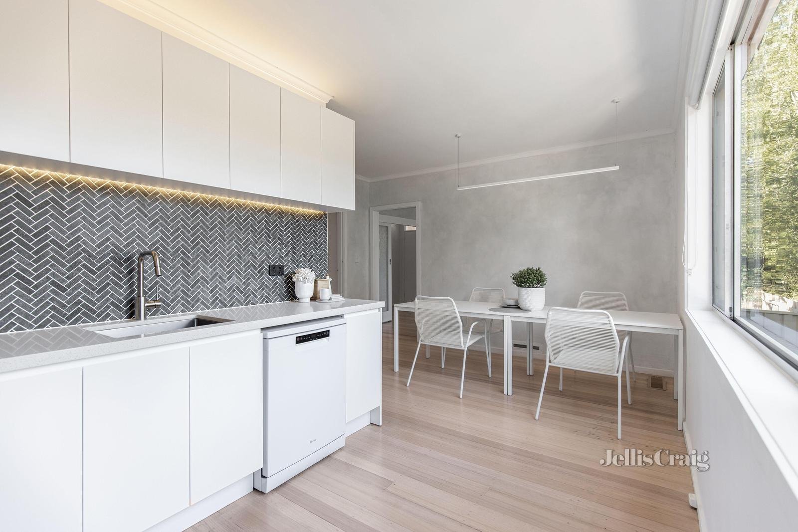 4/40 Dudley Street, Mitcham image 4