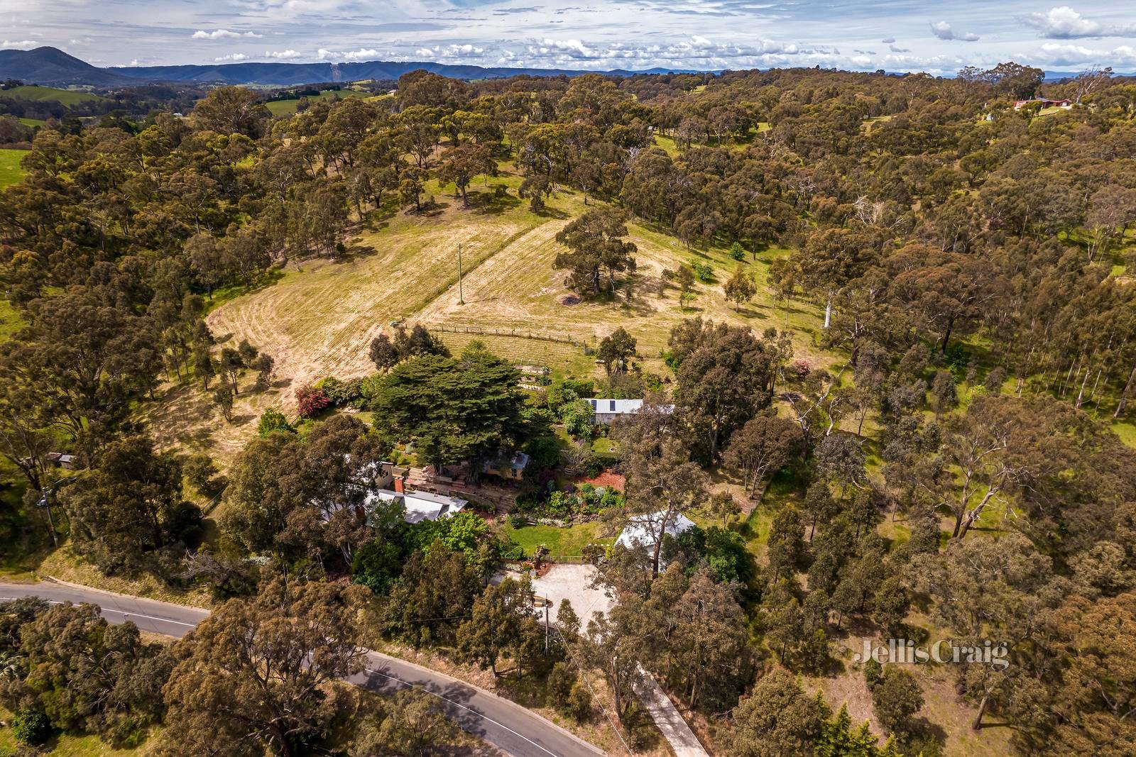 440 Hurstbridge Arthurs Creek Road, Nutfield image 13