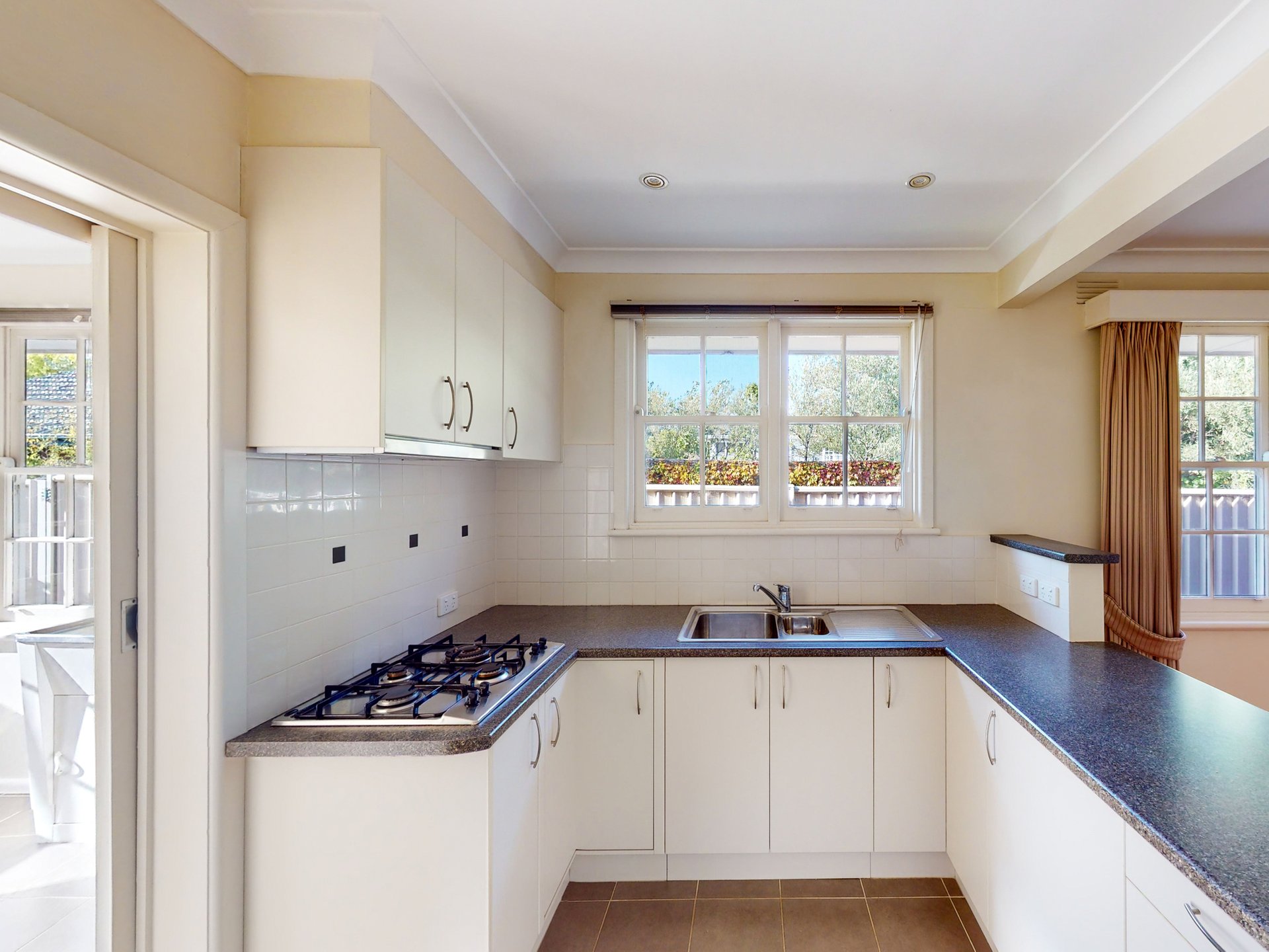 4/40 Rowland Street, Kew image 6