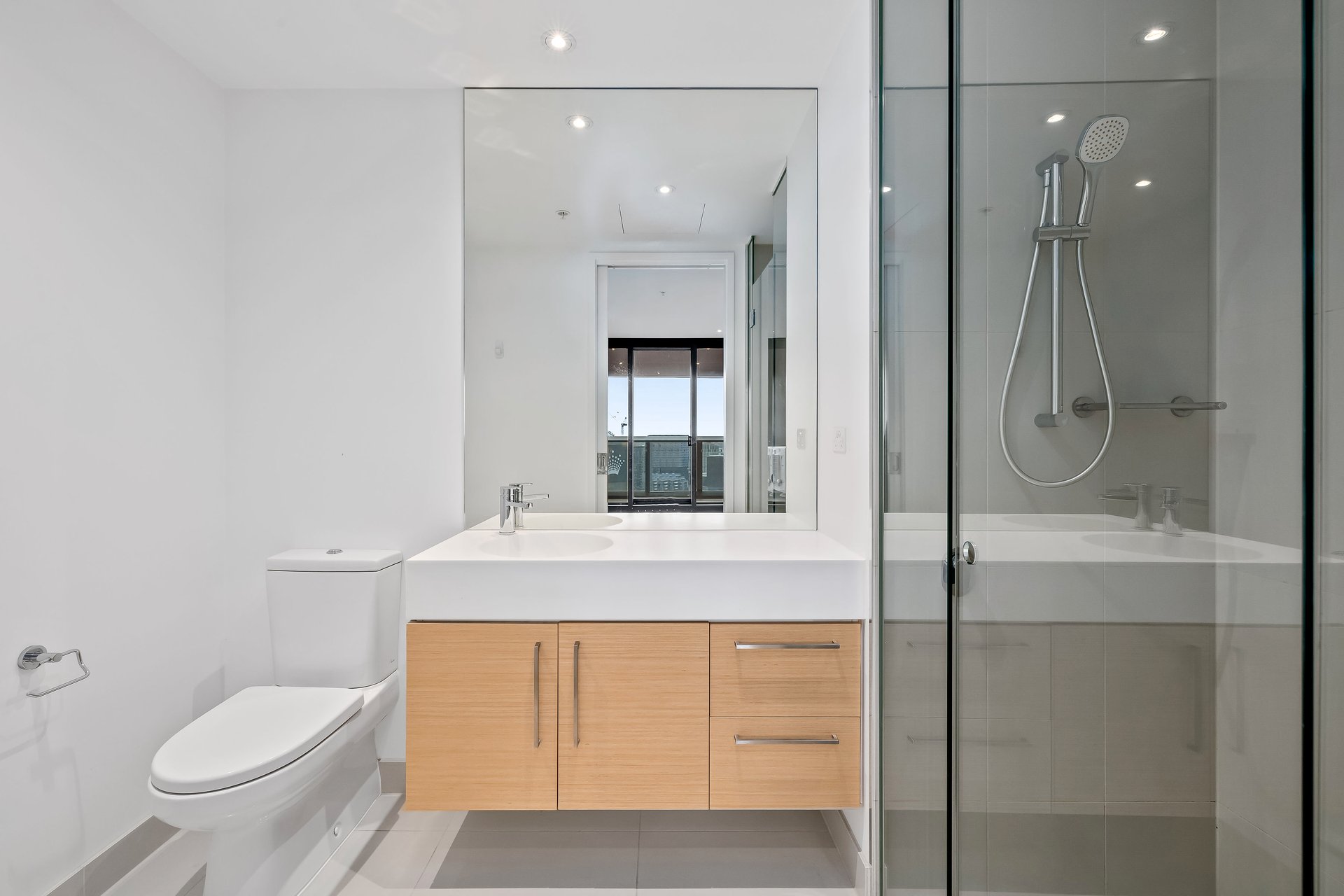 4405/35 Queens Bridge Street, Southbank image 10