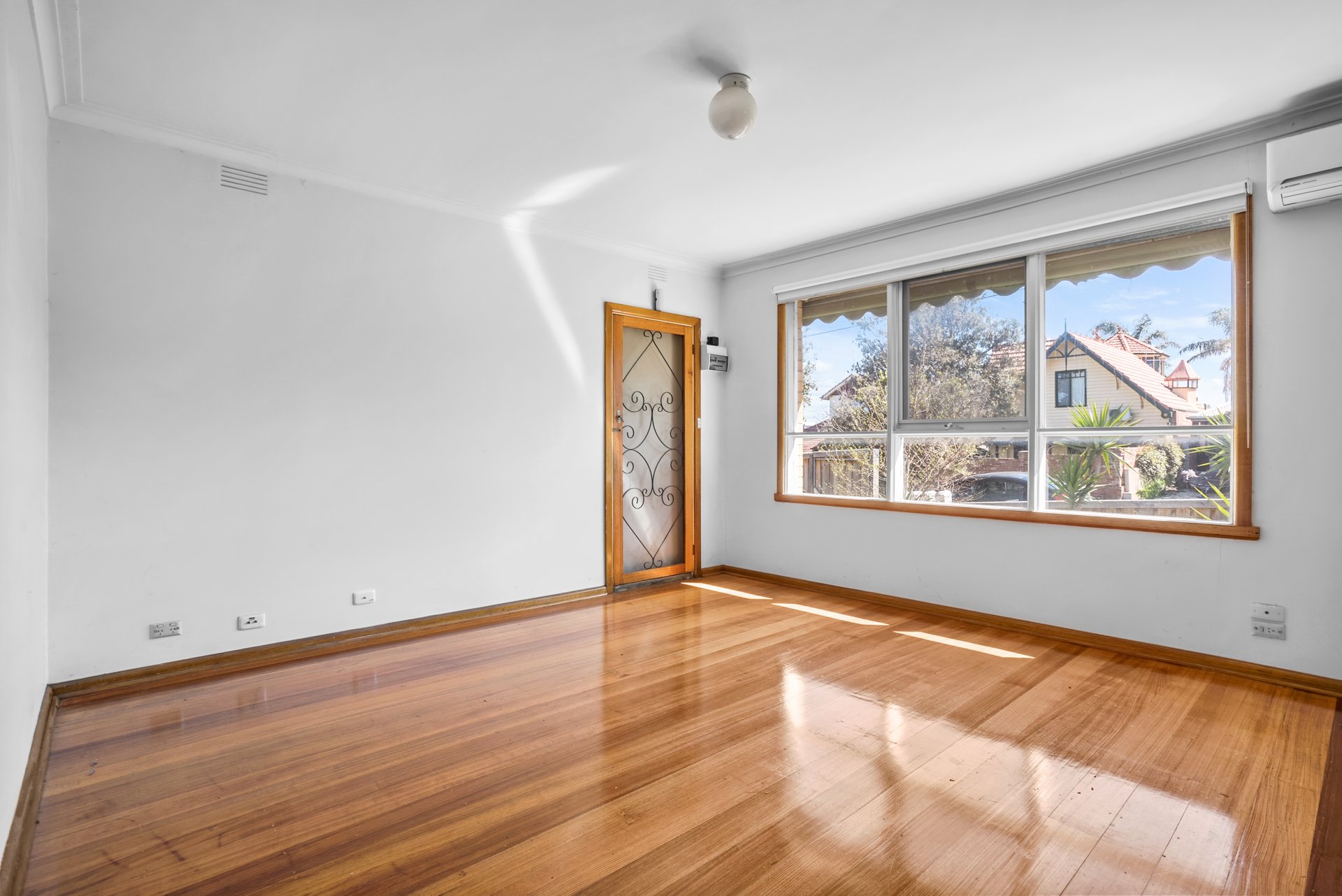 4/40A Antibes Street Parkdale