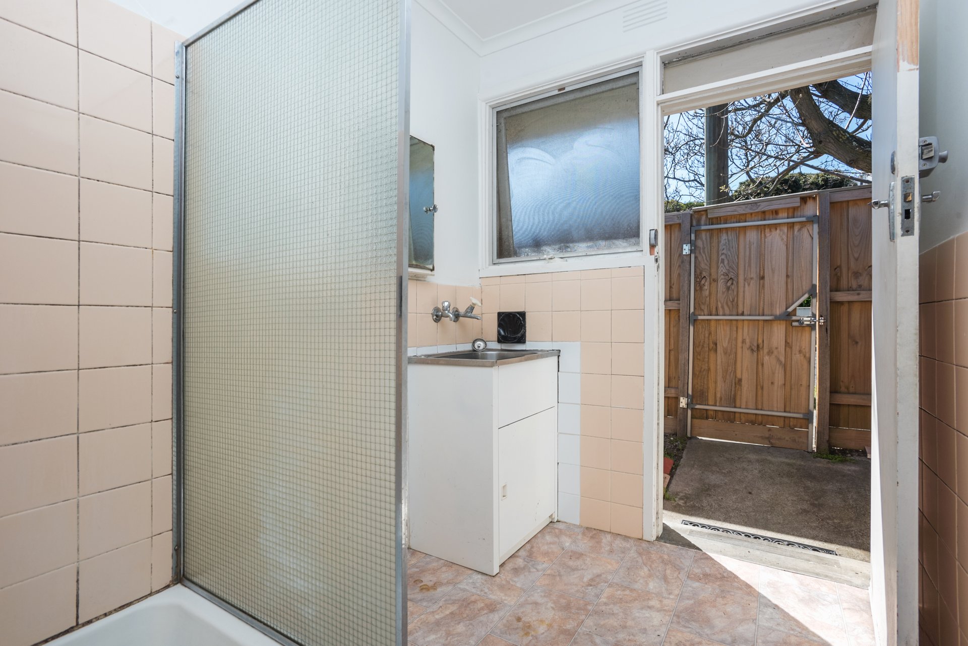 4/40A Antibes Street Parkdale