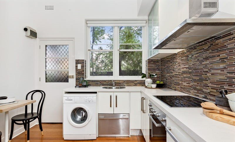 4/41 Caroline Street, South Yarra image 3