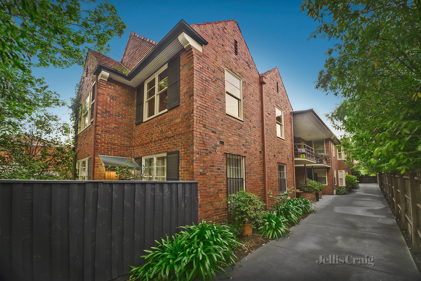 4/41 Caroline Street, South Yarra image 5