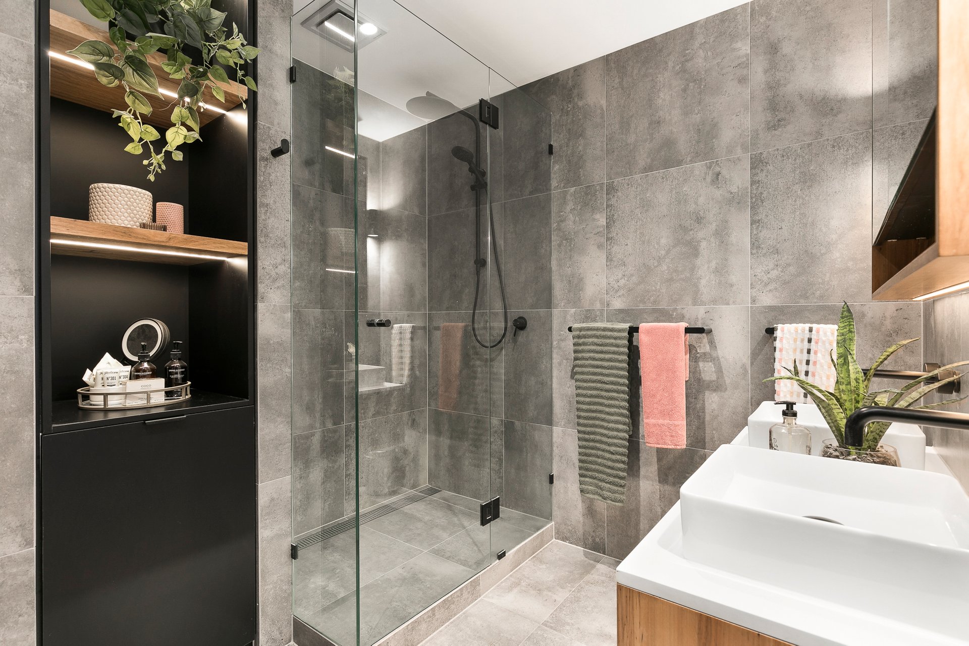 Property Gallery Thumbnail 5