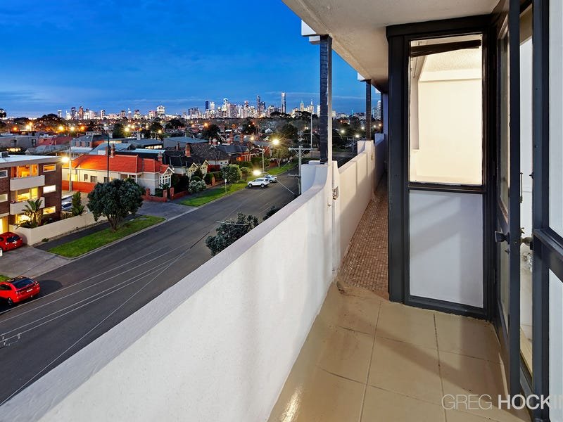 44/189 Beaconsfield Parade, Middle Park image 2