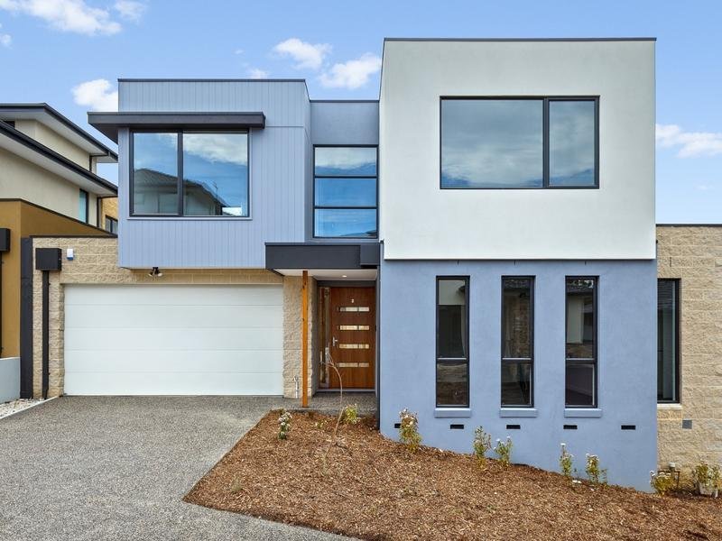 4/42 Bowen Road, Doncaster East image 1