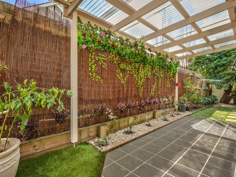 Property Gallery Thumbnail 4
