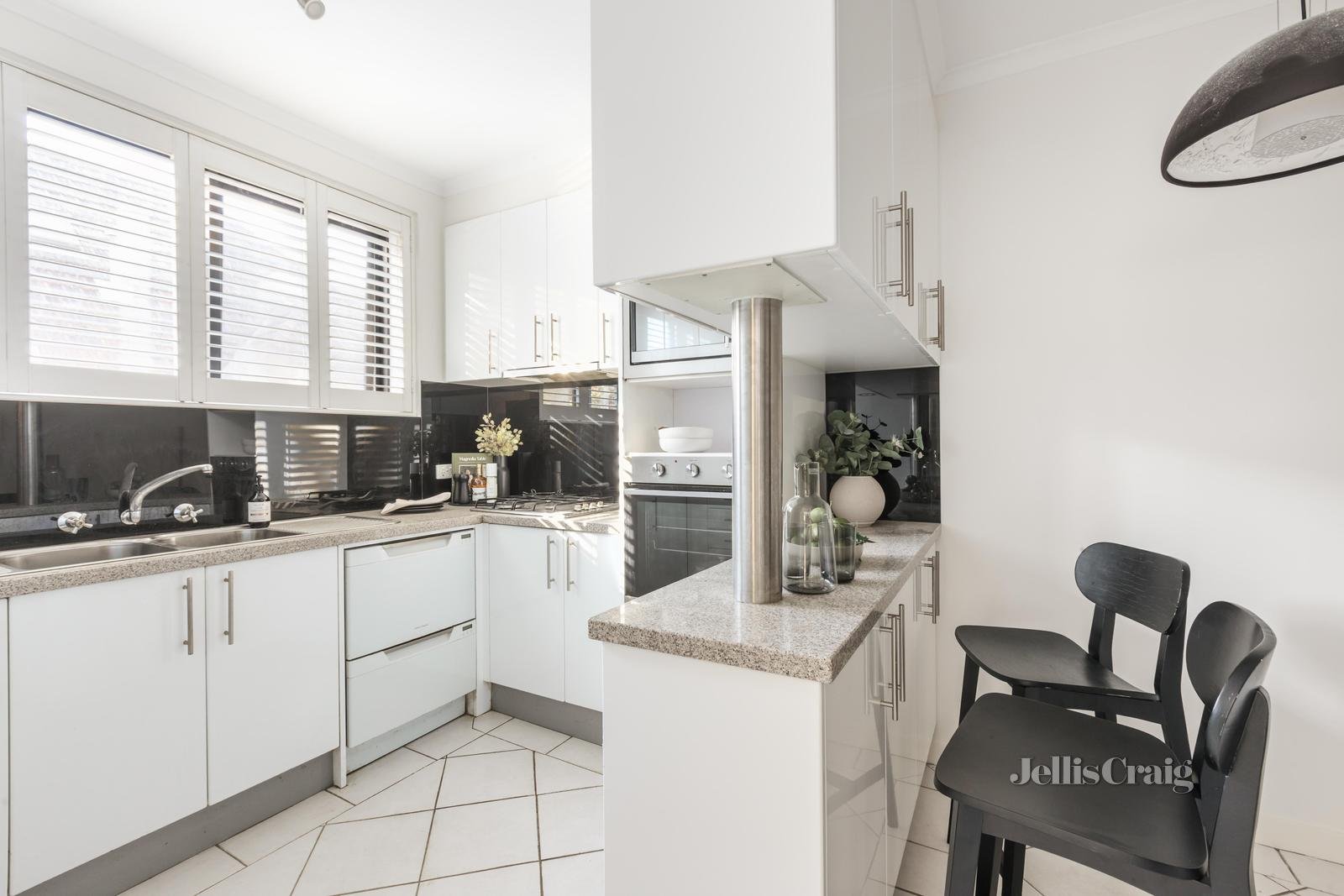 4/42 Murphy Street, South Yarra image 3
