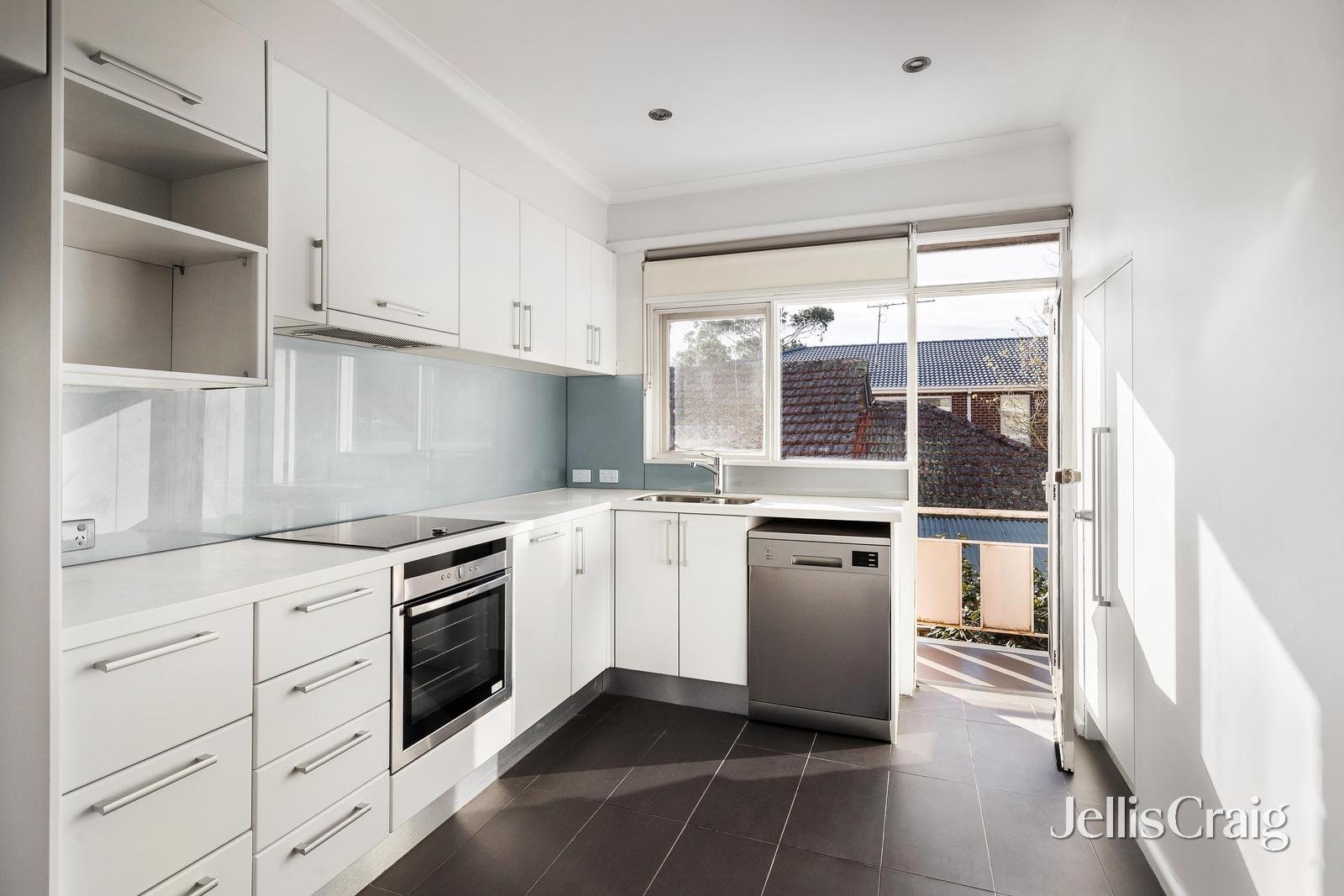 4/42 Northcote Avenue, Balwyn image 2